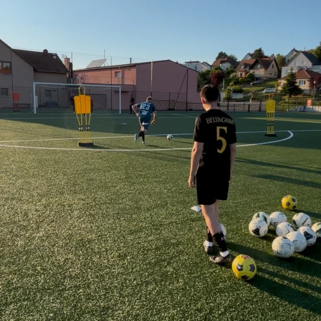 👉Séance collective spécifique attaquants de ce mardi soir 13/05/2025 ⚒️🔥⚽️
#saiyansoccer #soccer #football #footballcoaching #entrainementdefootball  #sport #alsace #trainingmotivation #nopainnogain #⚽️